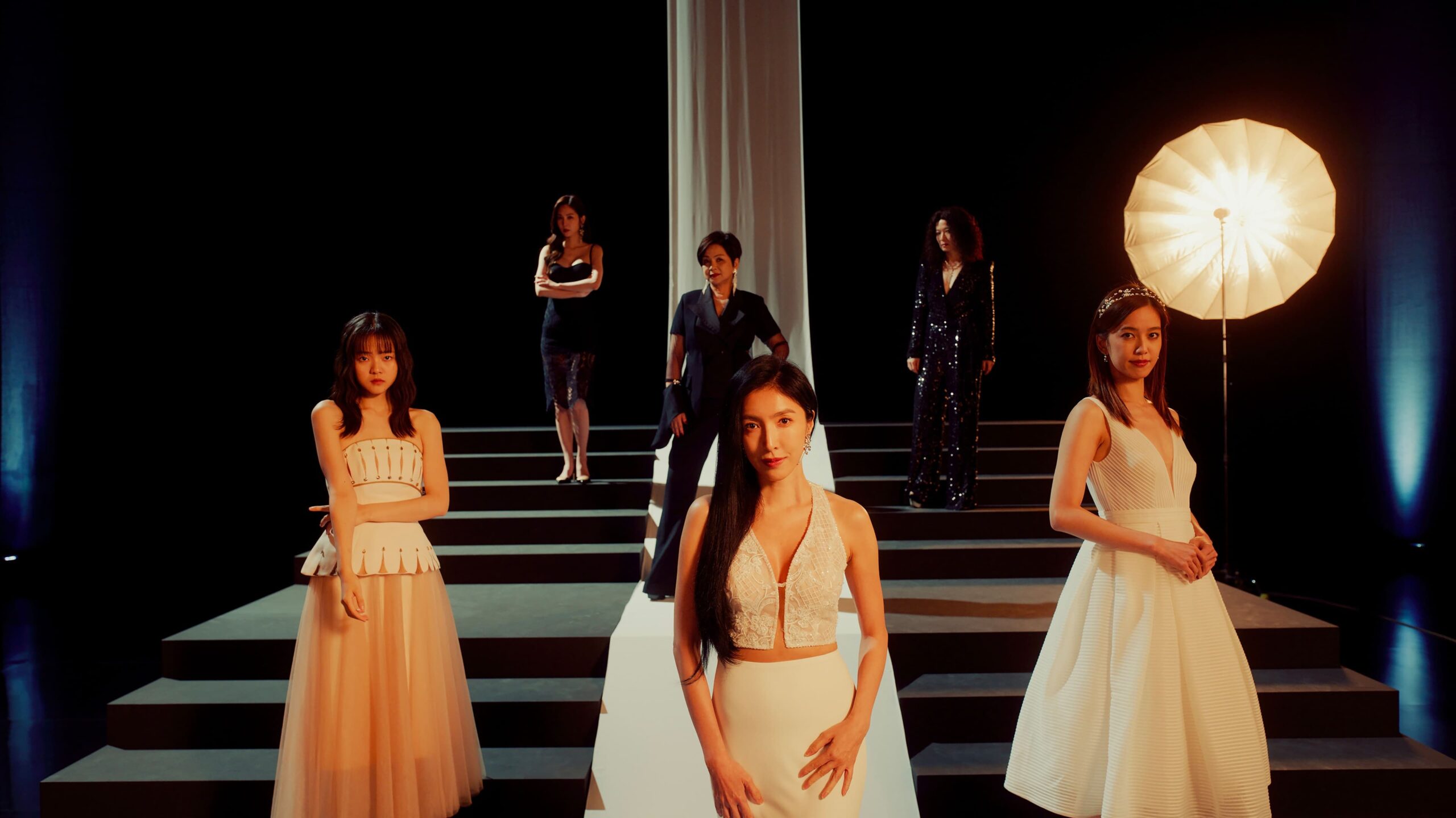 Born for the Spotlight รีวิวหนัง